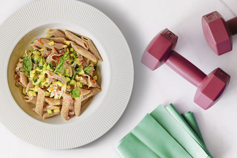 piatto di pasta e pesi
