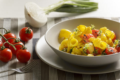 piatto di pipe con verdure grigliate