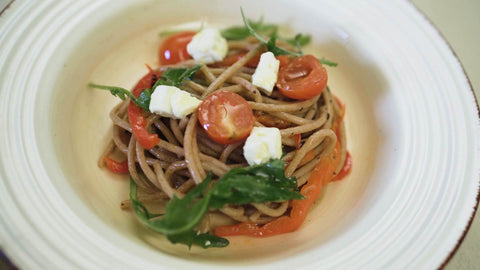 Spaghetti Hammurabi Con Peperone Rosso, Rucola E Feta